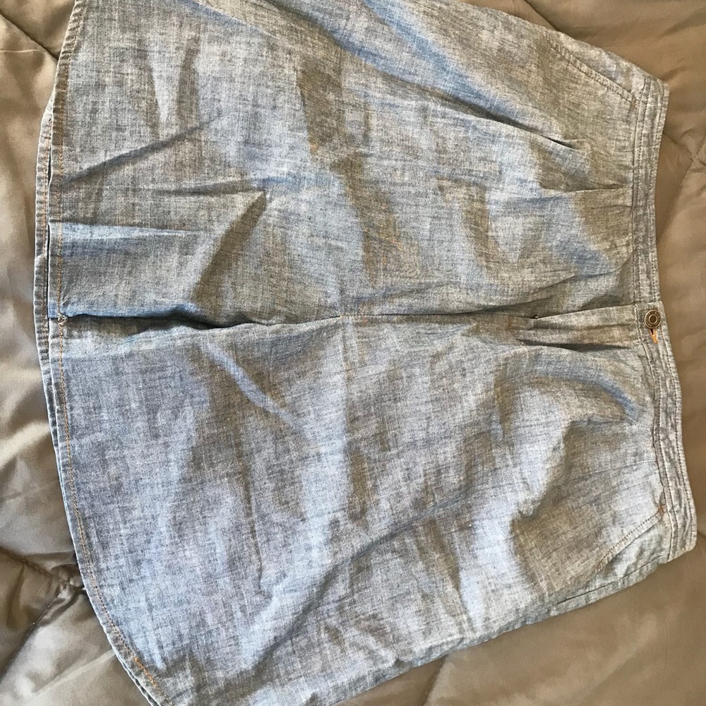 BANANA REPUBLIC Chambray skirt. - Picture 5 of 5